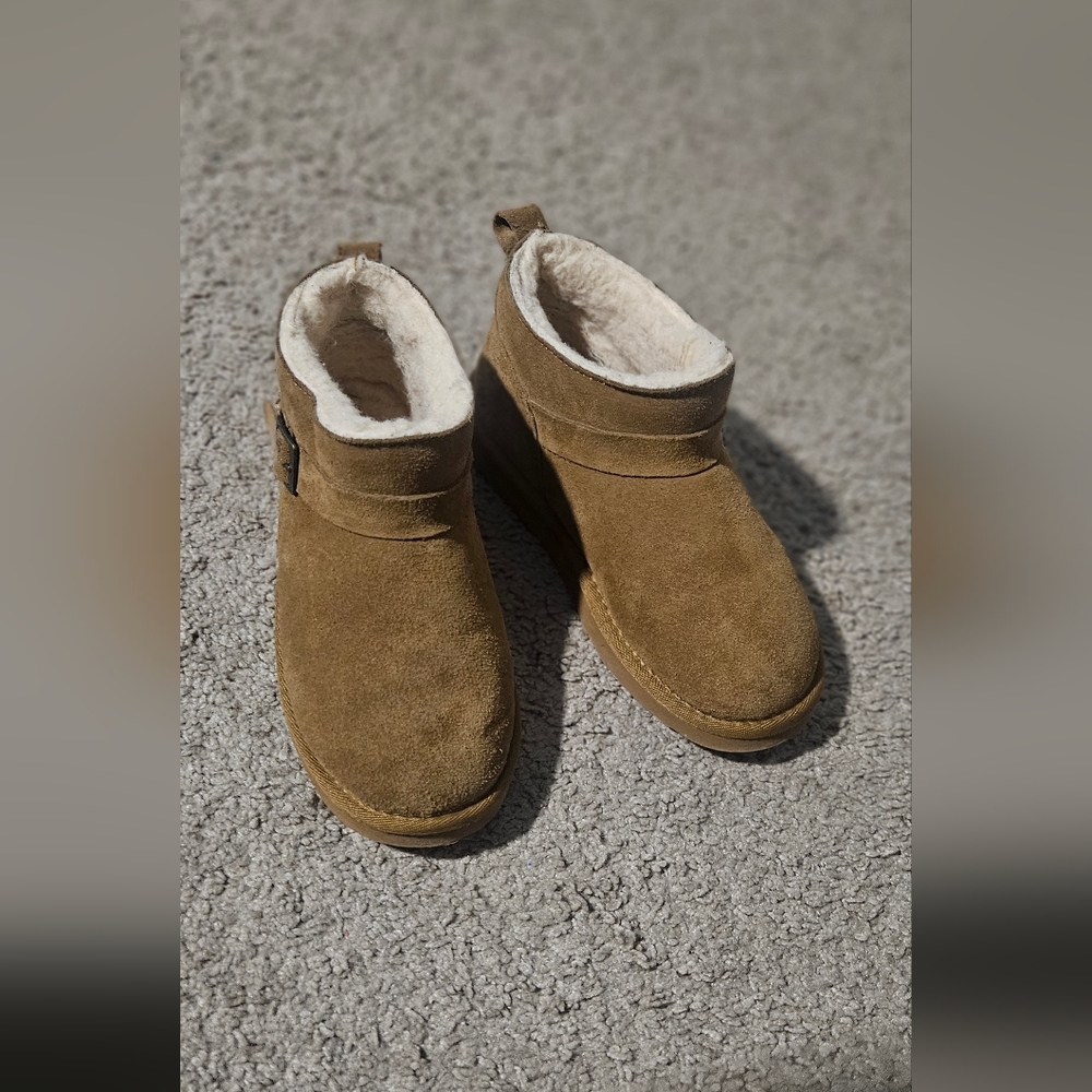 PAWZ Kids Tan Faux-Suede Plush-Lined Boots